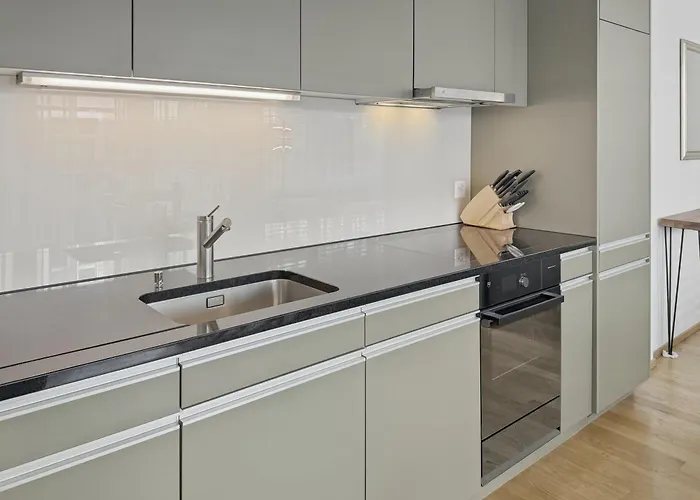 Amazing 1br Flat In The Centre - West 8 *