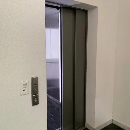 Amazing 1br Flat In The Centre - West 8 *